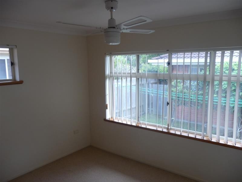 17 Beach Street, Wallabi Point NSW 2430