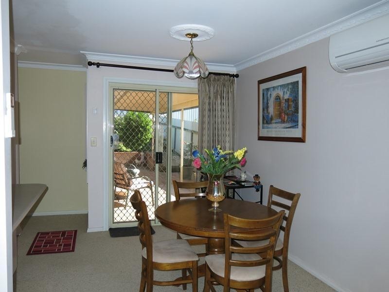 2/94 Kanangra Drive, Taree NSW 2430