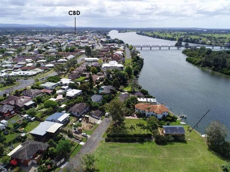 24 West End Avenue, Taree NSW 2430