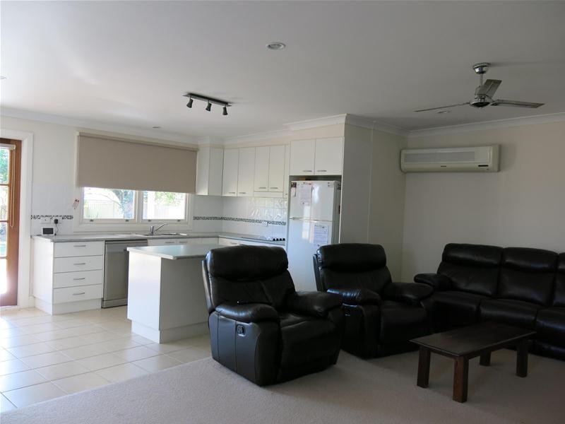 37 Edinburgh Drive, Taree NSW 2430