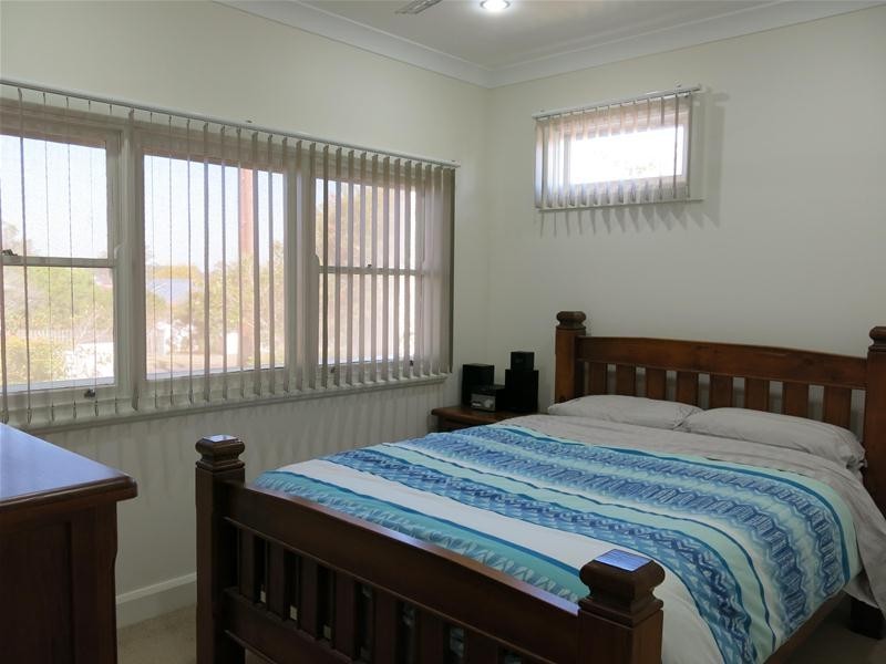 37 Edinburgh Drive, Taree NSW 2430