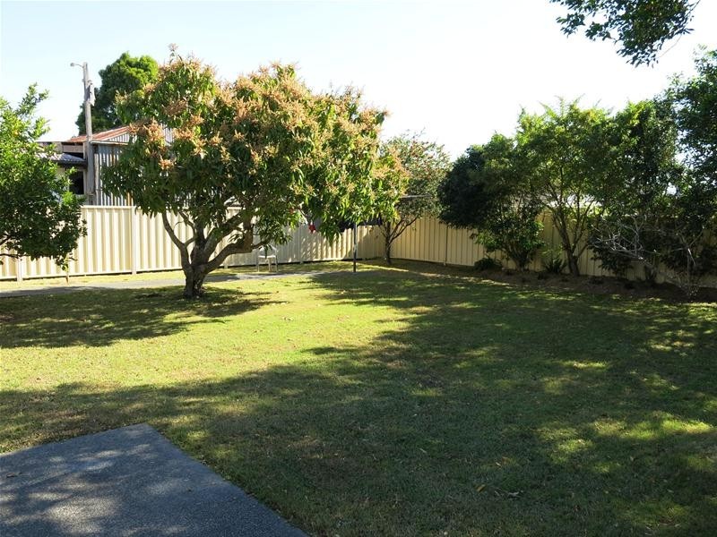 37 Edinburgh Drive, Taree NSW 2430
