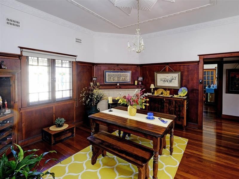 106 Wynter Street, Taree NSW 2430