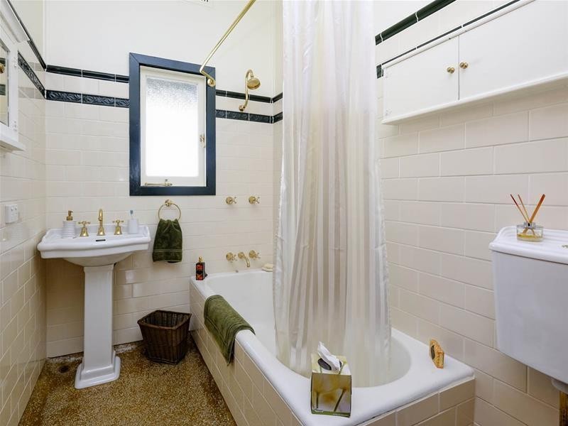 106 Wynter Street, Taree NSW 2430