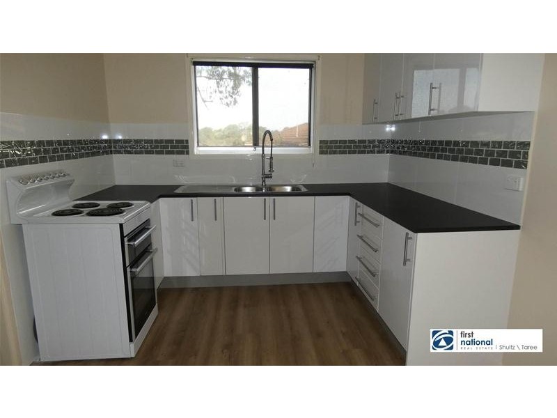 18 Hughes Street, Taree NSW 2430