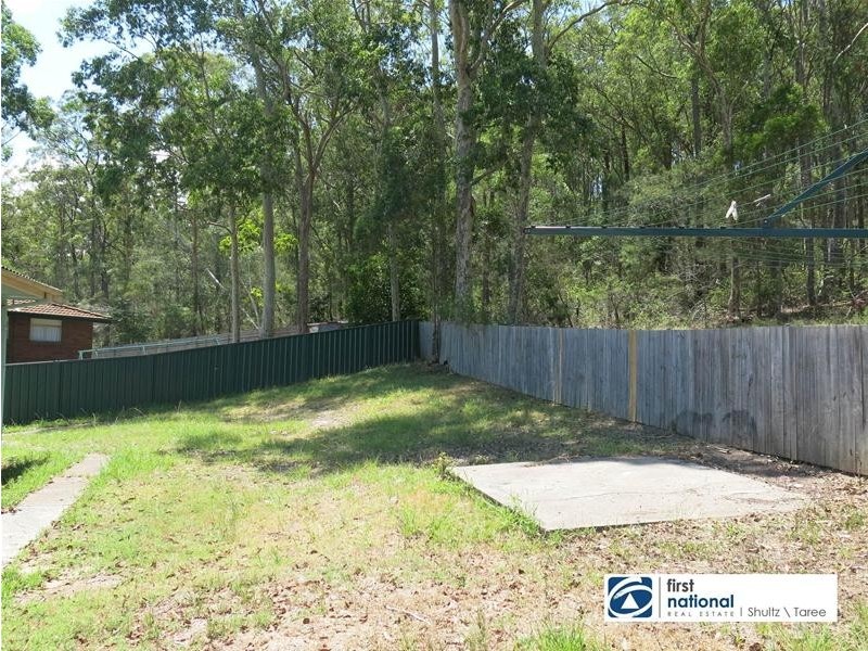 18 Hughes Street, Taree NSW 2430