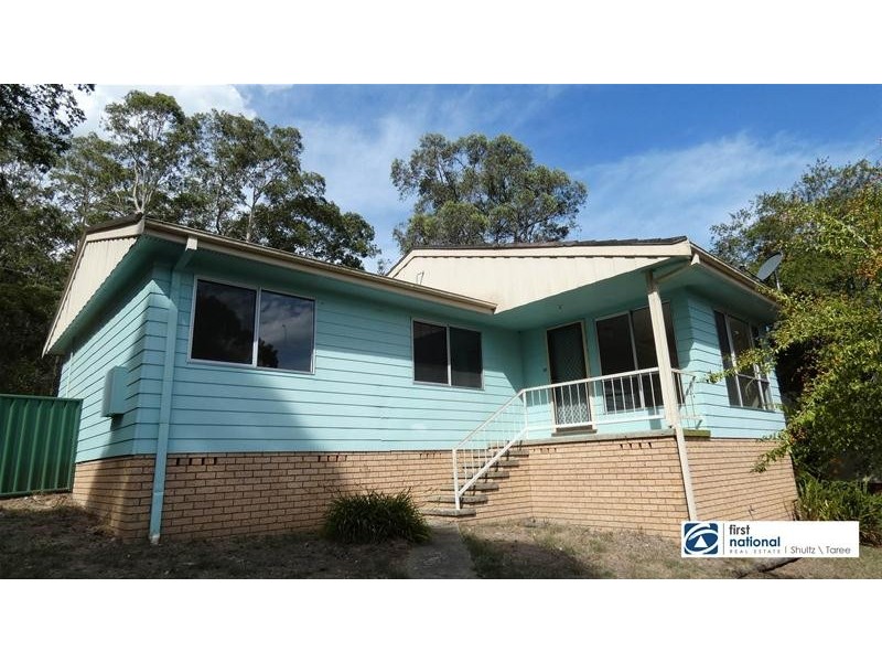 18 Hughes Street, Taree NSW 2430