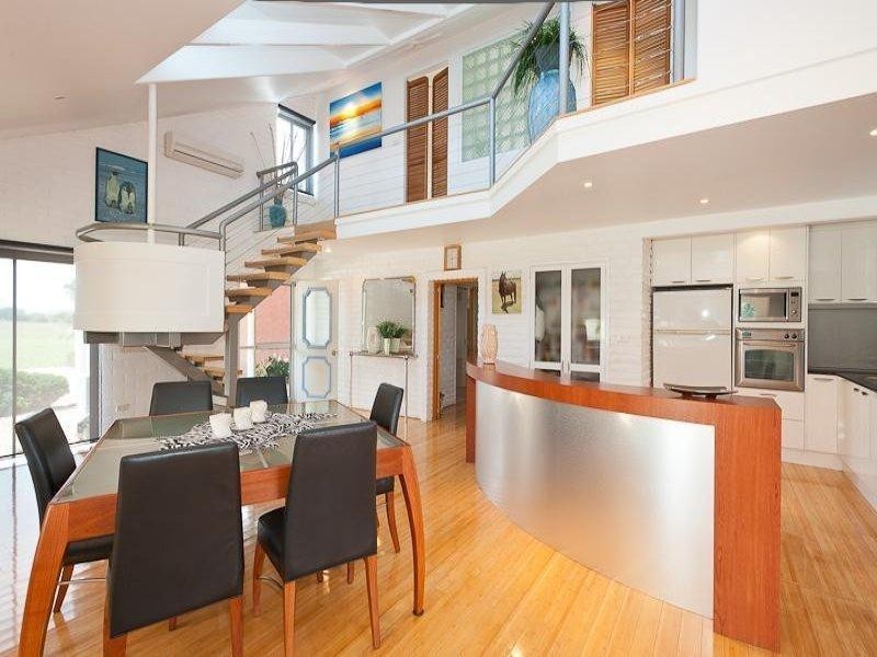 3 Seaspray Circuit, Wallabi Point NSW 2430