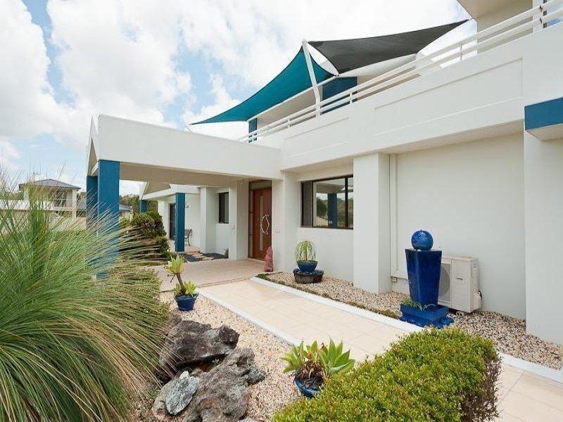 3 Seaspray Circuit, Wallabi Point NSW 2430