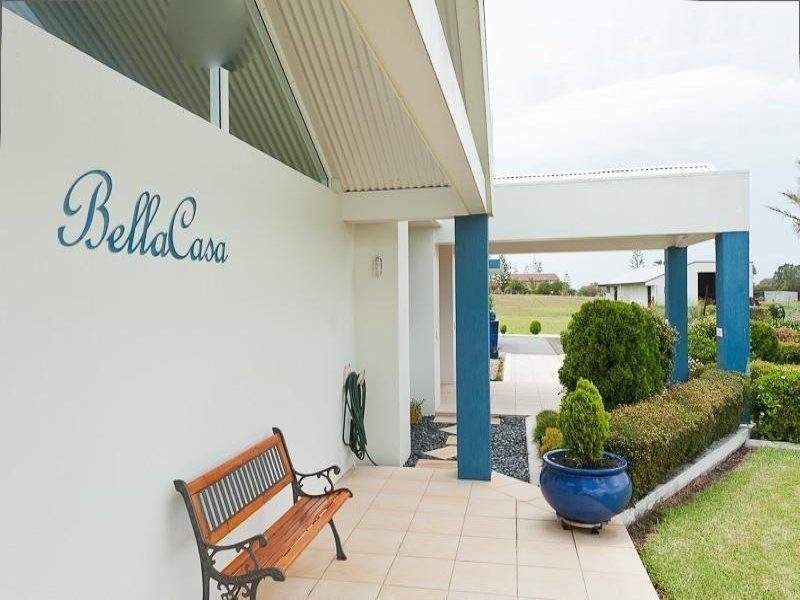 3 Seaspray Circuit, Wallabi Point NSW 2430