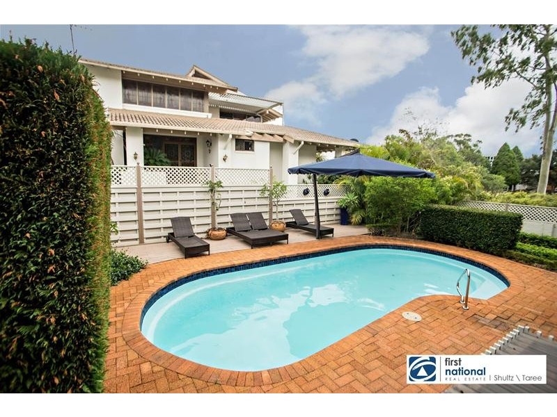 72 River Street, Taree NSW 2430