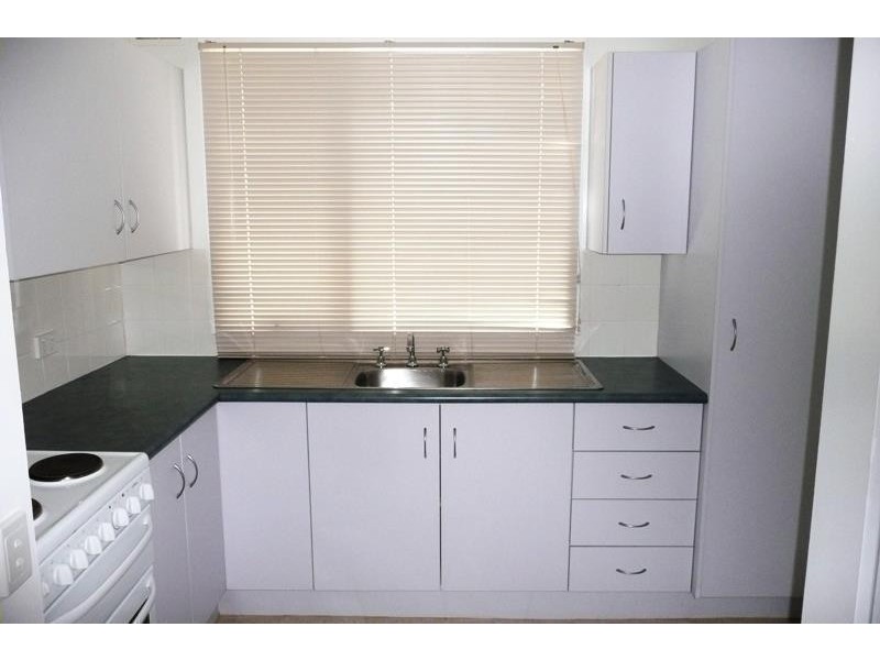 16 Valerie Street, Taree NSW 2430