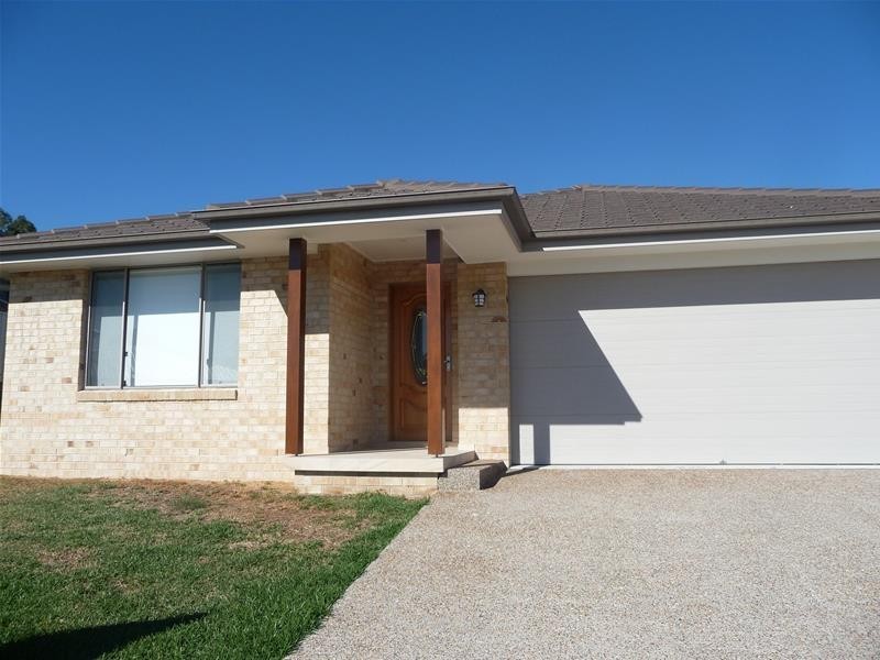 15 Duranbar Place, Taree NSW 2430