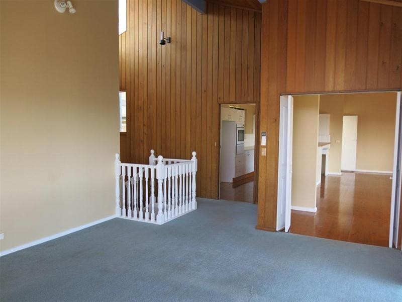 26 Maiden Avenue, Taree NSW 2430