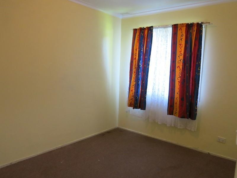 2 Hughes Street, Taree NSW 2430