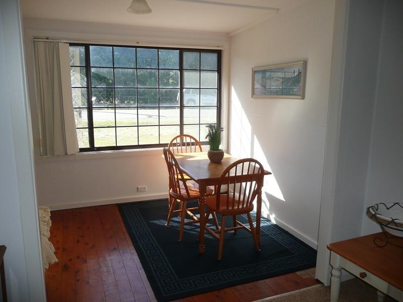 1 Manning Street, Manning Point NSW 2430