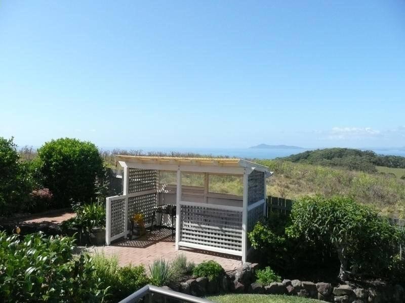 34 High Street, Hallidays Point NSW 2430