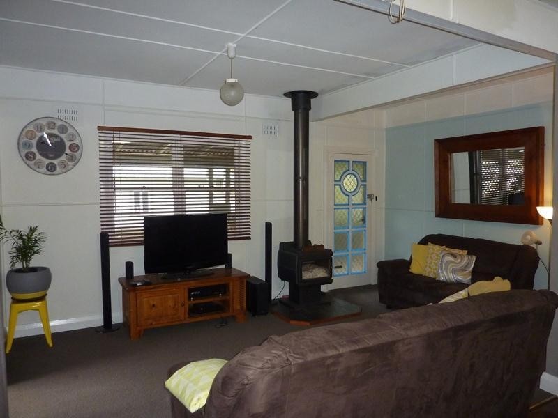 81 Cowper Street, Taree NSW 2430