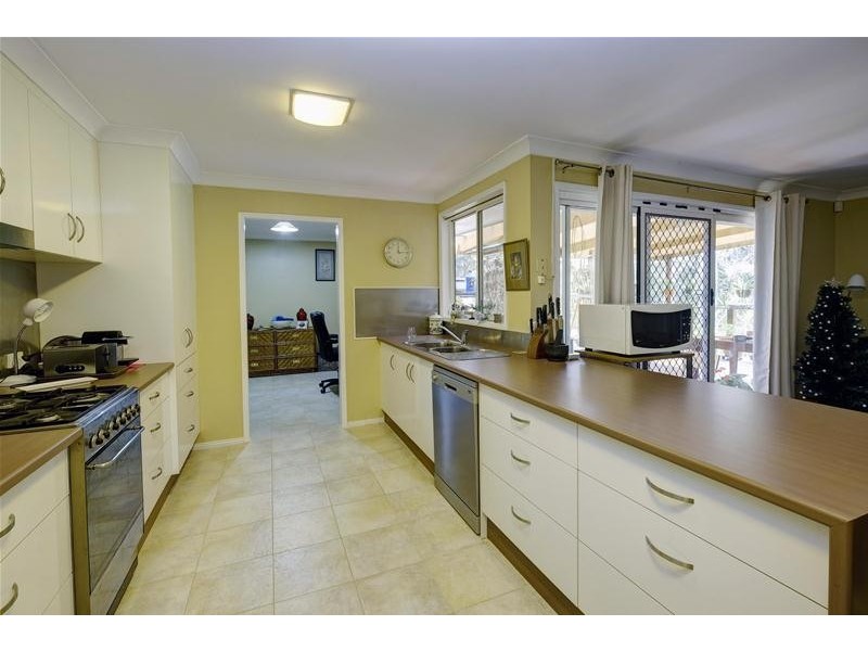 60 Ritchie Crescent, Taree NSW 2430