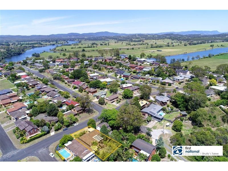 60 Ritchie Crescent, Taree NSW 2430