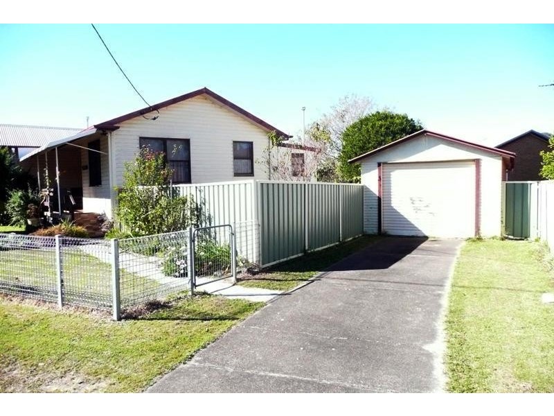 3 Stokes Circuit, Taree NSW 2430