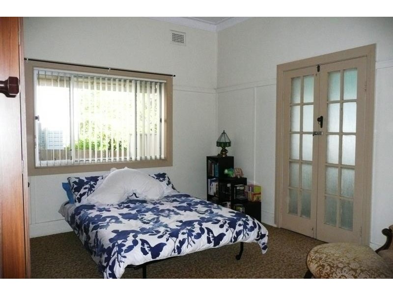 11 Short Street, Taree NSW 2430