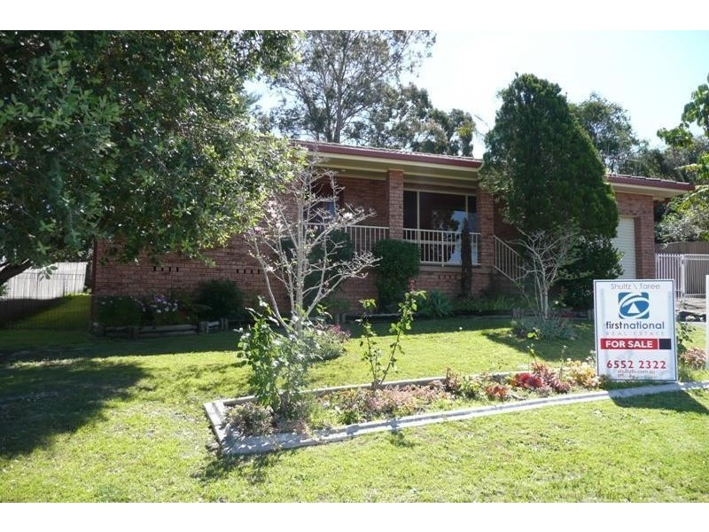 32 Killawarra Drive, Taree NSW 2430