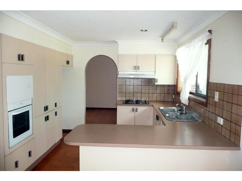 13 Flinders Street, Taree NSW 2430