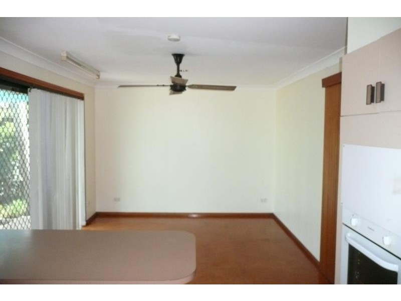 13 Flinders Street, Taree NSW 2430