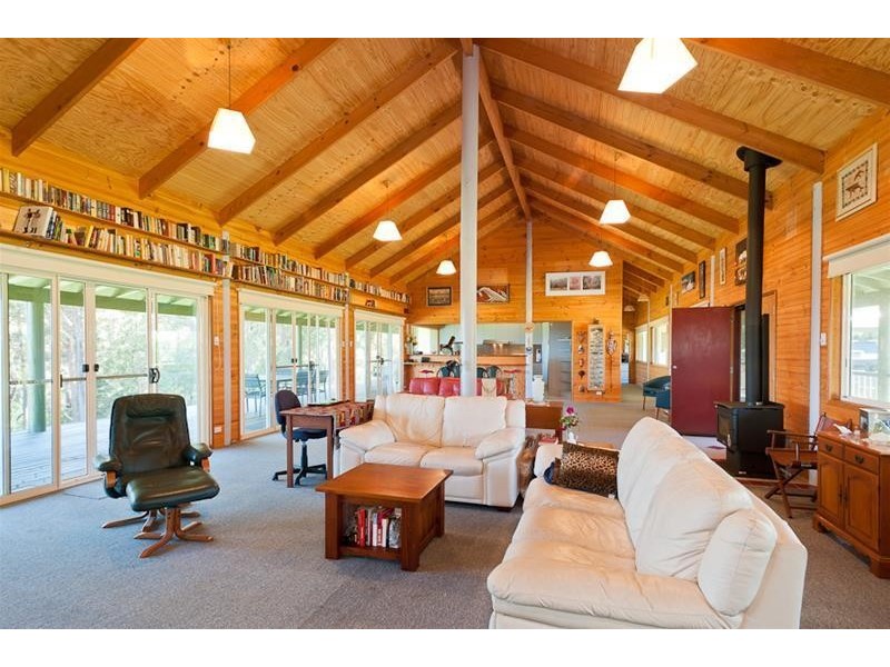 9 Voss Place, Taree NSW 2430