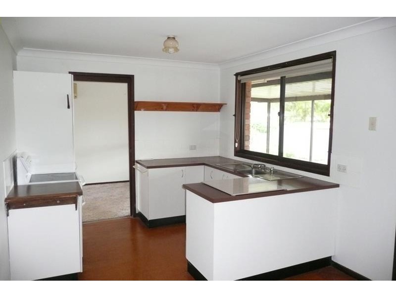 4 Woodcliff Parade, Taree NSW 2430