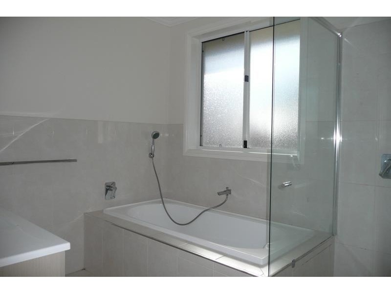 2 Fuschia Drive, Taree NSW 2430