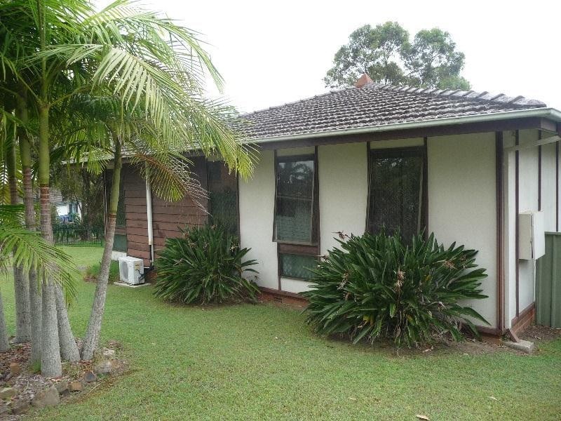 24 Valerie Street, Taree NSW 2430