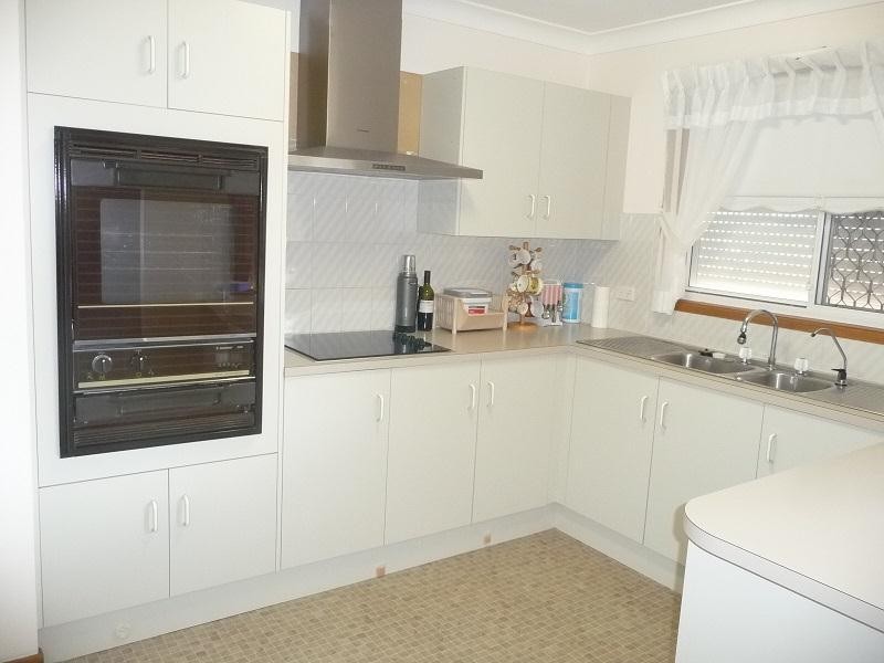 1/7 Casuarina Close, Old Bar NSW 2430