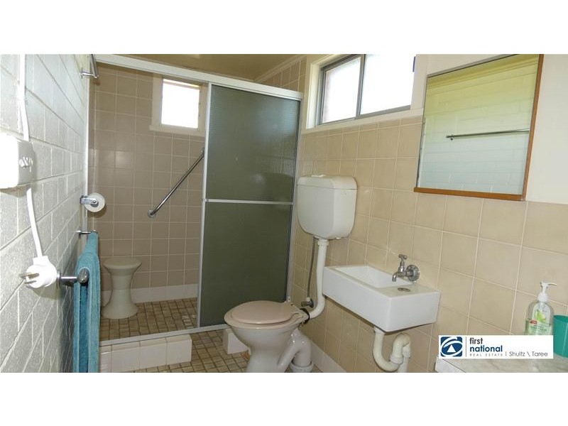 20 Cowan Road, Taree NSW 2430