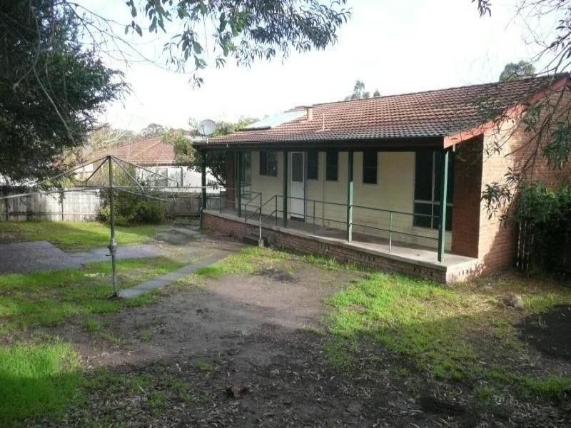 8 Hughes Street, Taree NSW 2430