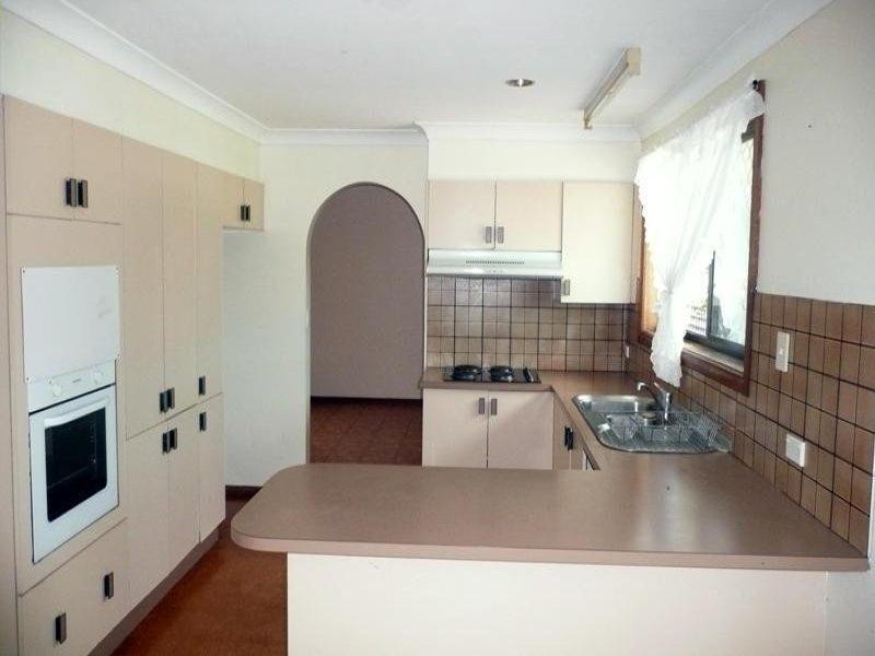 13 Flinders Street, Taree NSW 2430