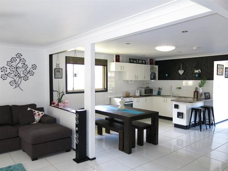 5 Coorong Place, Taree NSW 2430