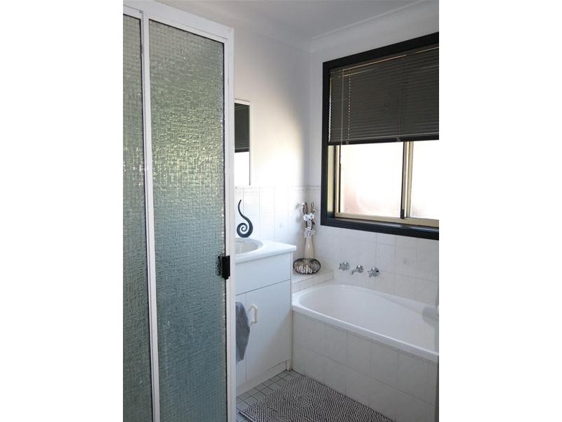 5 Coorong Place, Taree NSW 2430