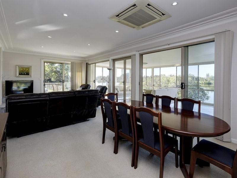 5 Phillip Street, Taree NSW 2430