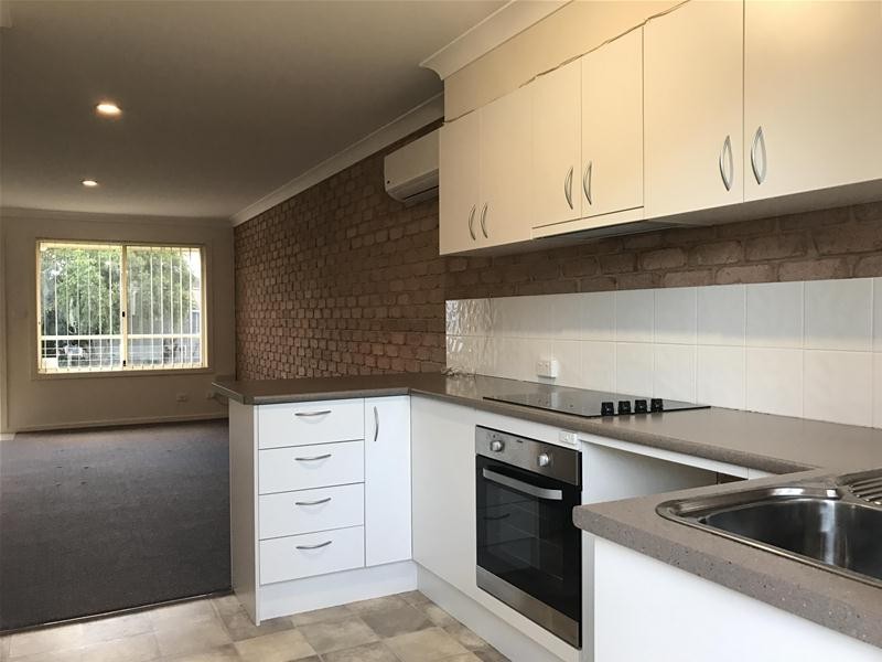 4/102a  Albert Street, Taree NSW 2430