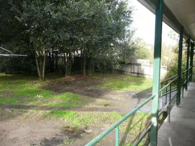 8 Hughes Street, Taree NSW 2430