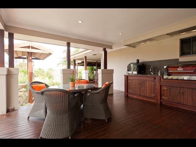 6 Christina Close, Taree NSW 2430