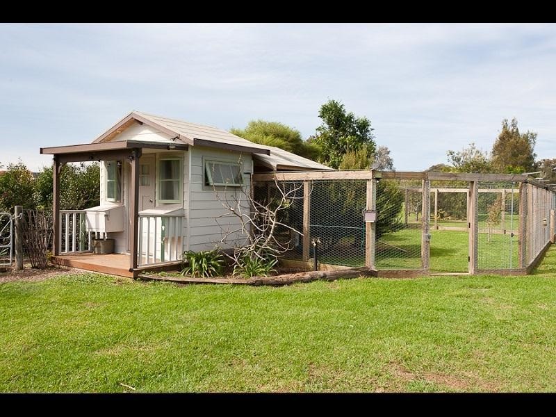 6 Christina Close, Taree NSW 2430