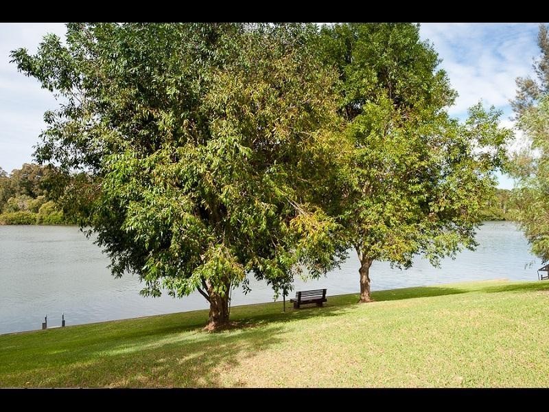 6 Christina Close, Taree NSW 2430