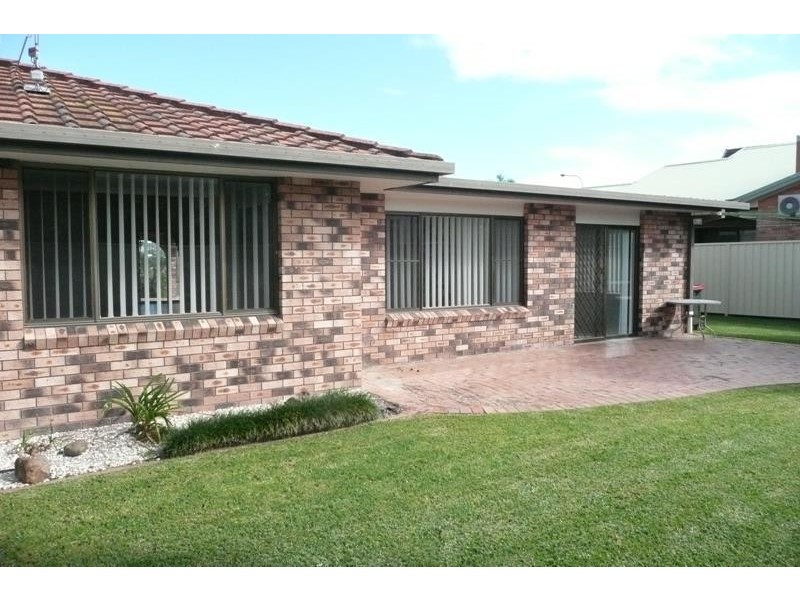 34 Petken Drive, Taree NSW 2430