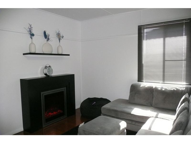 12 Kerle Street, Taree NSW 2430