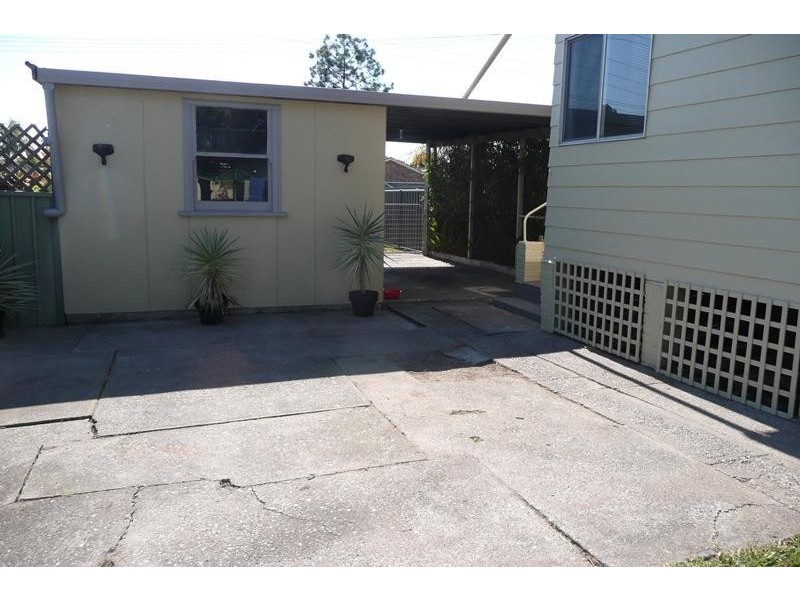 12 Kerle Street, Taree NSW 2430