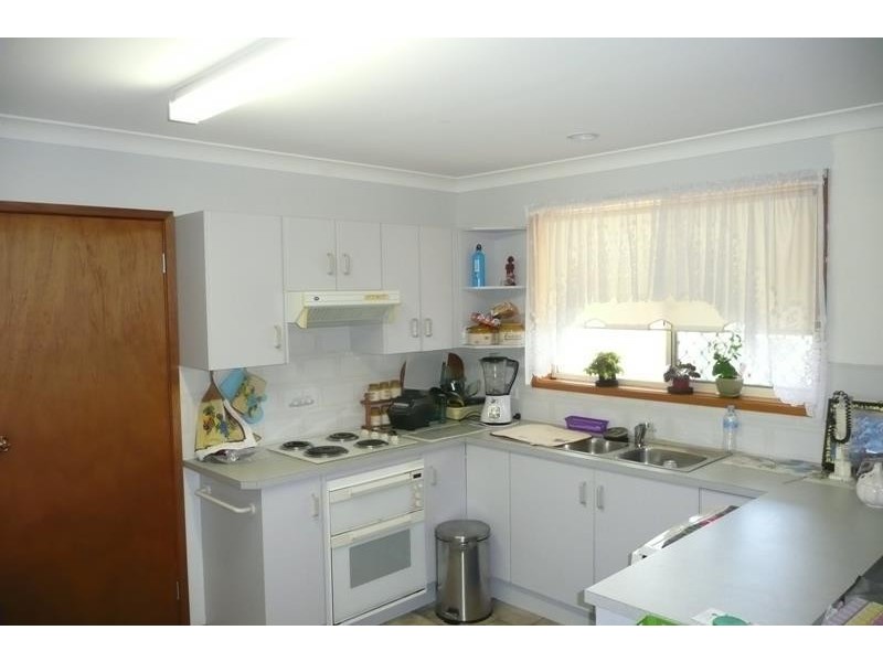 2/9 Bushland Drive, Taree NSW 2430