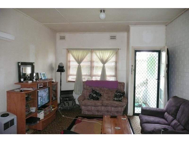 43 Florence Street, Taree NSW 2430